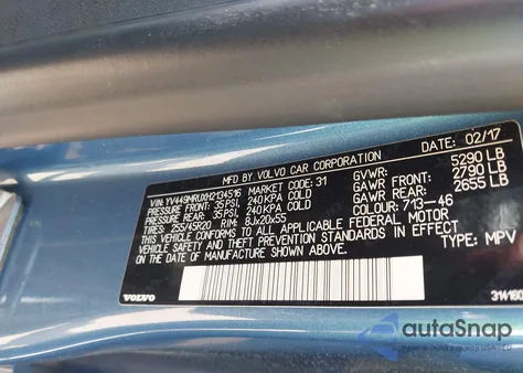 2017 Volvo Xc60 T6 Inscription z USA, uszkodzony, nr VIN YV449MRUXH2134516